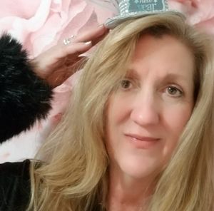 Meet your Posher, Dawn